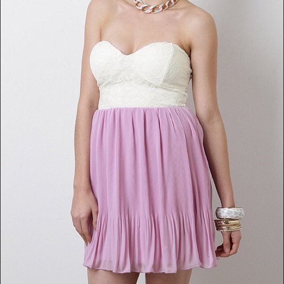 New! NWOT lavender lace dress