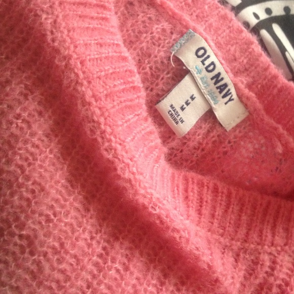 Old Navy Pilled Sweater - Picture 2 of 2