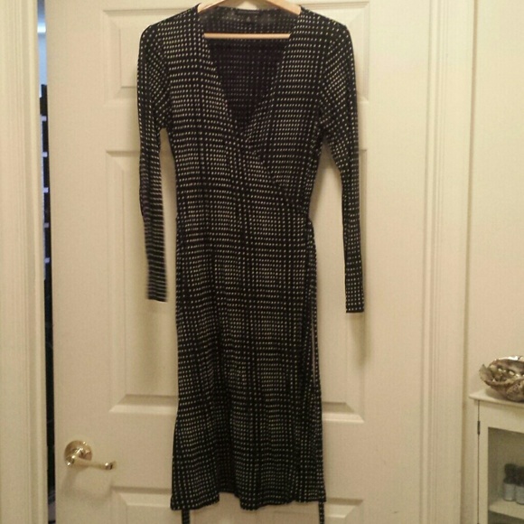 Clothes - Picture 1 of 2