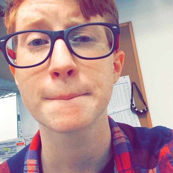 Meet your Posher, Michaela - Picture 1 of 1