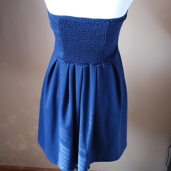 Adorable sailor dress from UO, medium - Picture 3 of 3