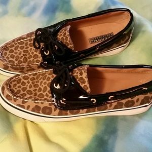 Sperry leopard print boat shoes 9 1/2