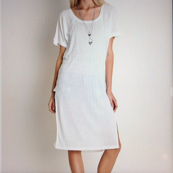 Umgee Tops - RIBBED SLIT TUNIC-WHITE