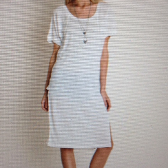 RIBBED SLIT TUNIC-WHITE - Picture 4 of 4