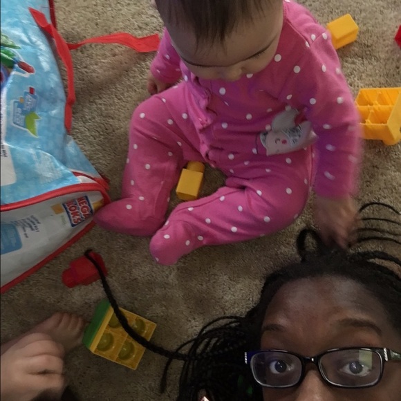 Meet your Posher, Emily - Picture 1 of 1