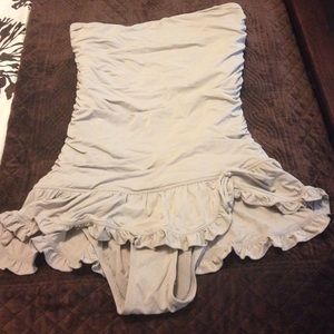 Strapless one-piece swimsuit w/ Sexy little skirt