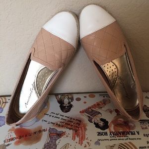 American Eagle Flat shoes