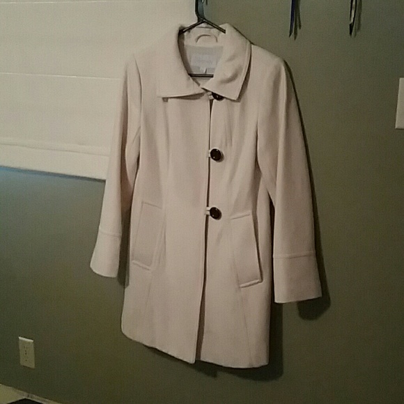 Coat - Picture 2 of 2