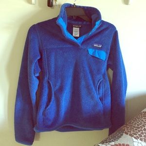 Women's Patagonia pullover.
