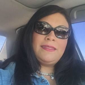 Meet your Posher, Yvonne