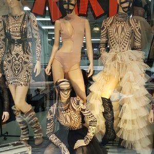 Meet your Posher, Priscilla