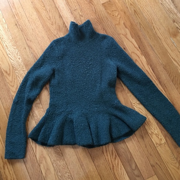 Dark Green VS Sweater