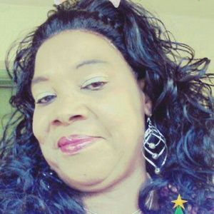 Meet your Posher, Carol