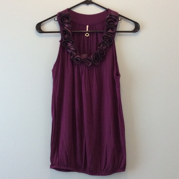 Purple Tank with Zipper Rosettes - Picture 2 of 6