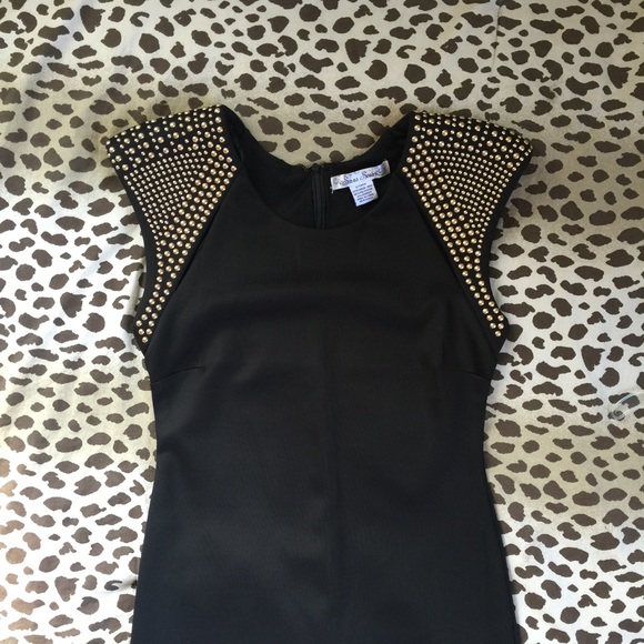 Sans Souci Dresses & Skirts - New LBD