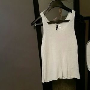 White tank