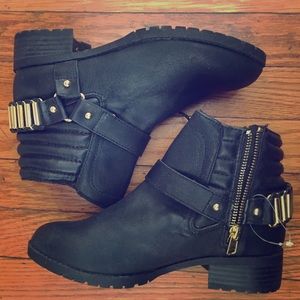 H & M Boots