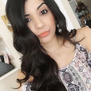 Meet your Posher, Karissa