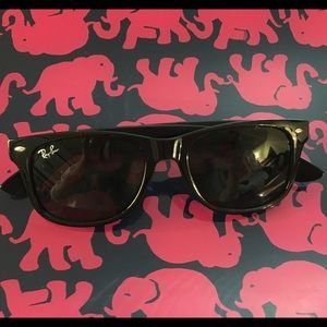 TRADE Classic black Ray Bans