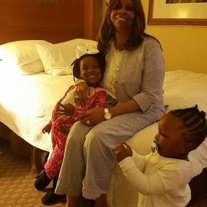 Meet your Posher, Debra