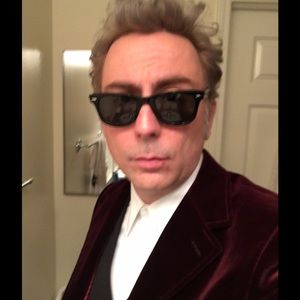 Meet your Posher, Stephen