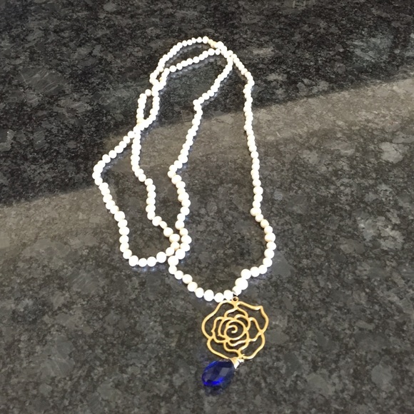 Necklece - Picture 2 of 2