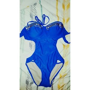 Never worn push up one piece