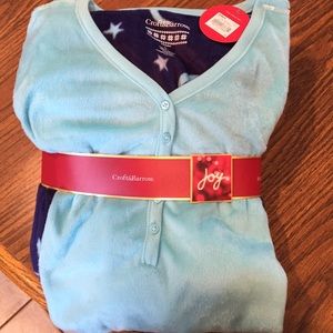 NWT soft  2 piece pajama set