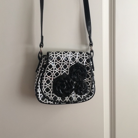 Vera Bradley cross body