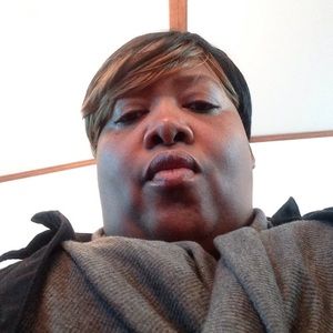 Meet your Posher, Pamela