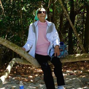 Meet your Posher, Robin