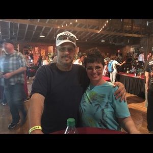 Meet your Posher, Genave