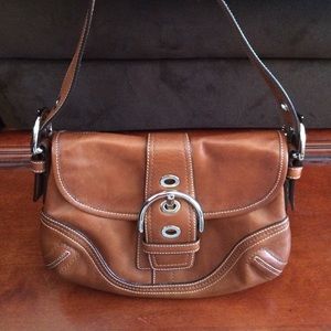 Coach cognac hobo