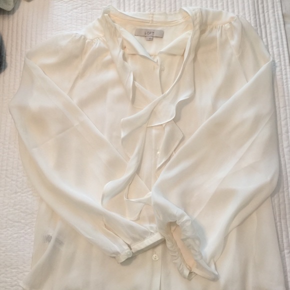Ann Taylor loft ruffle blouse