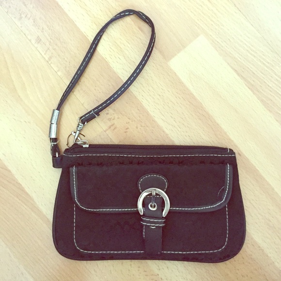 Black Coach Wristlet - Picture 1 of 4