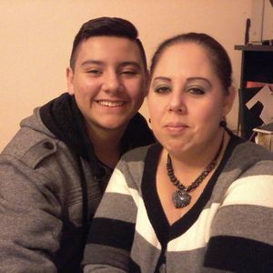 Meet your Posher, Claudia