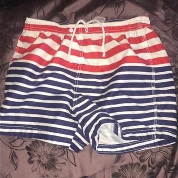 Men's swimming trunks