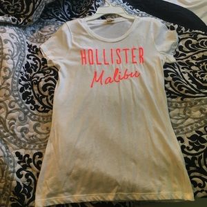 Hollister tee shirt