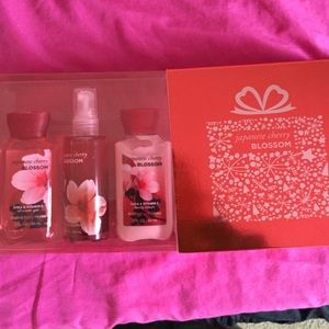 Bath & Body Works Japanese Cherry Blossom