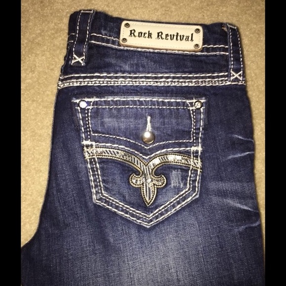 Rock Revival Easy Skinny Jeans