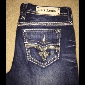 Rock Revival Easy Skinny Jeans