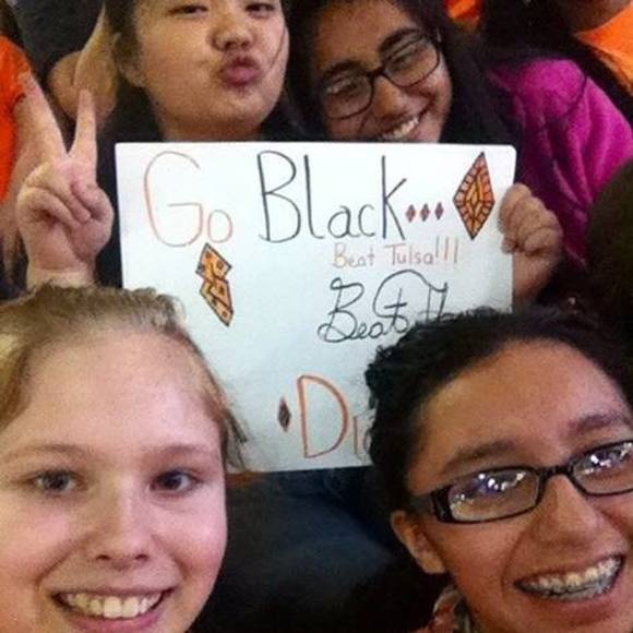 Meet your Posher, Viktoria