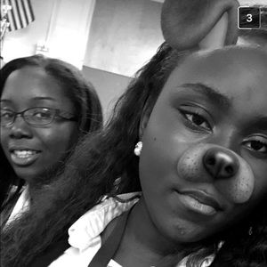 Meet your Posher, Ebony