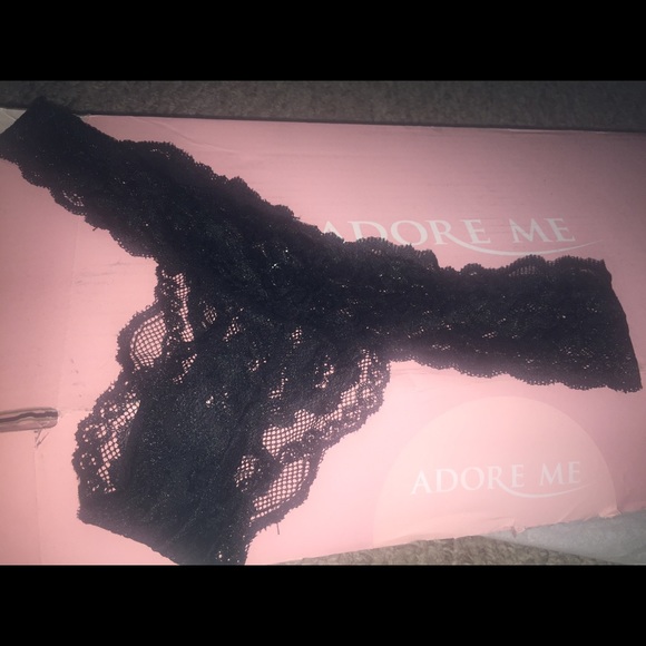 ✨ SOLD ✨ Adore Me Set - Picture 3 of 4