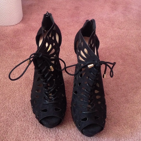 Black heels
