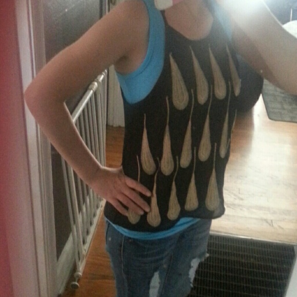 Tanktop with pattern - Picture 4 of 4