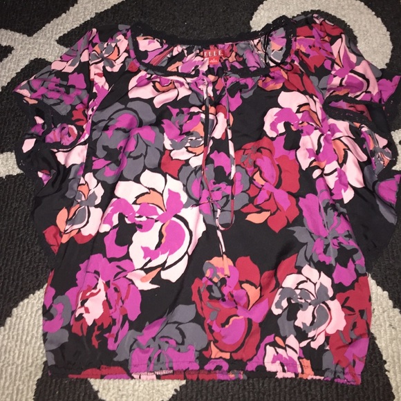 ELLE Blouse