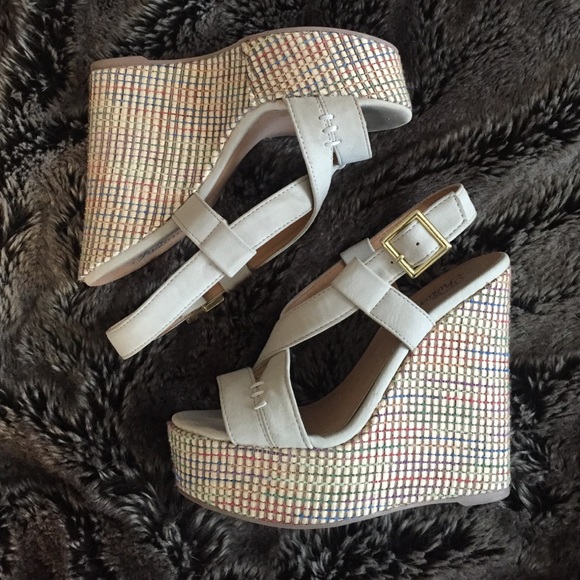 Playful wedge heel