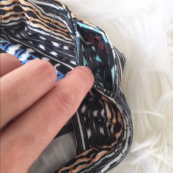 ✳️Pattern activewear with hidden waist pocket - Picture 4 of 4