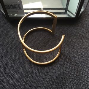 Vince Camuto Jewelry - cuff Vince Camuto Jewelry - cuff
